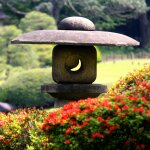 Stone lanterns, lights and Japanese pagodas -...