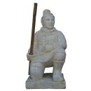 Chinesischer Krieger, kniend, H 50 cm, weiß antik
