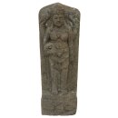 Dewi-Relief, Wasserspiel, H 100 cm, Steinmetzarbeit aus Basanit