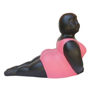 Mollige Dame im pinken Badeanzug, auf dem Bauch, 80 cm, Steinfigur, GRC Material, Pool und Garten-Deko, frostfest